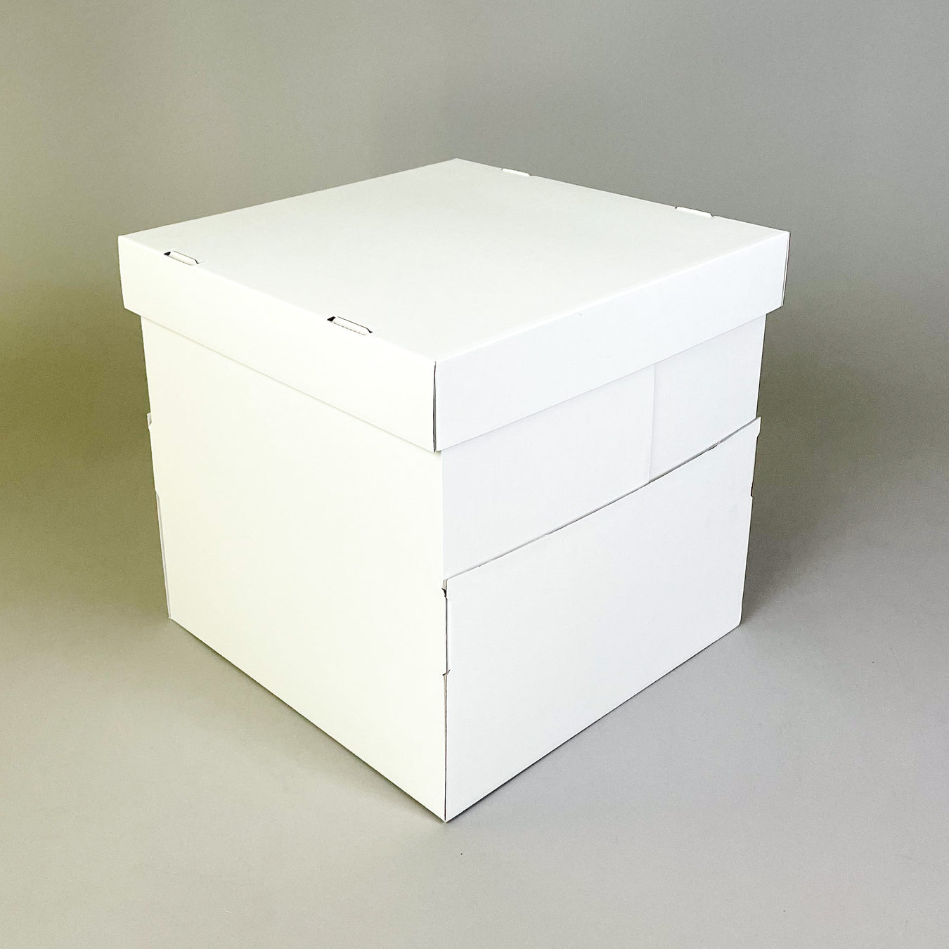 Cake Delivery & Treat Boxes