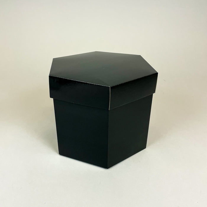 NEW! Medium Hexagonal Gift Boxes (Pack of 25)