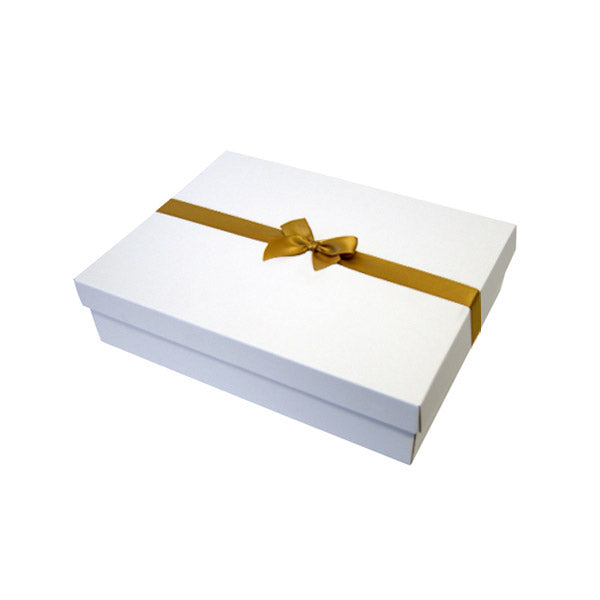 Gold Pre tied Bow Size 2 to fit A5 Gift boxes